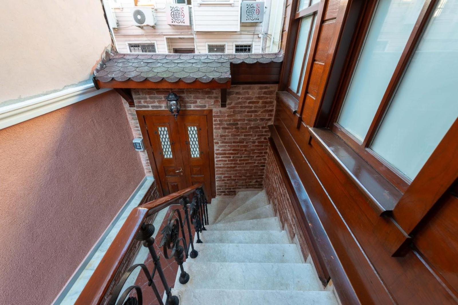 Brown Mansion Oldcity Istanbul Bagian luar foto
